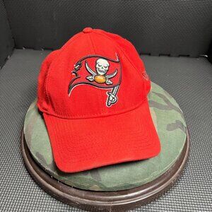 New Era NFL Tampa Bay Buccaneers Red Adjustable 39Thirty Hat Small-Medium